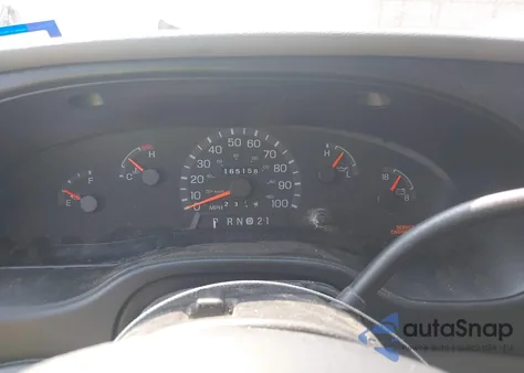 2002 Ford E-150 Commercial/Recreational from USA, damaged, VIN 1FTRE14WX2HA36277